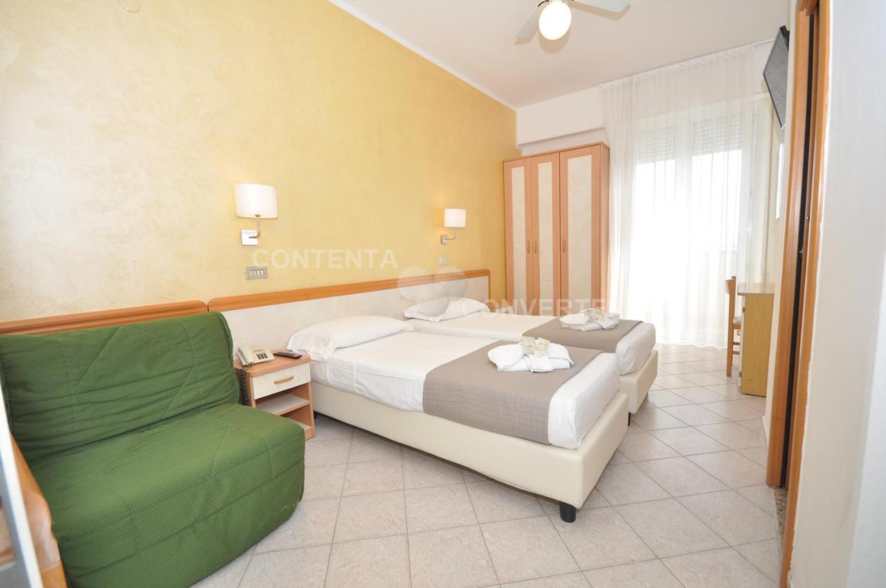 Hotel Adriatic&Beauty Rimini Extérieur photo
