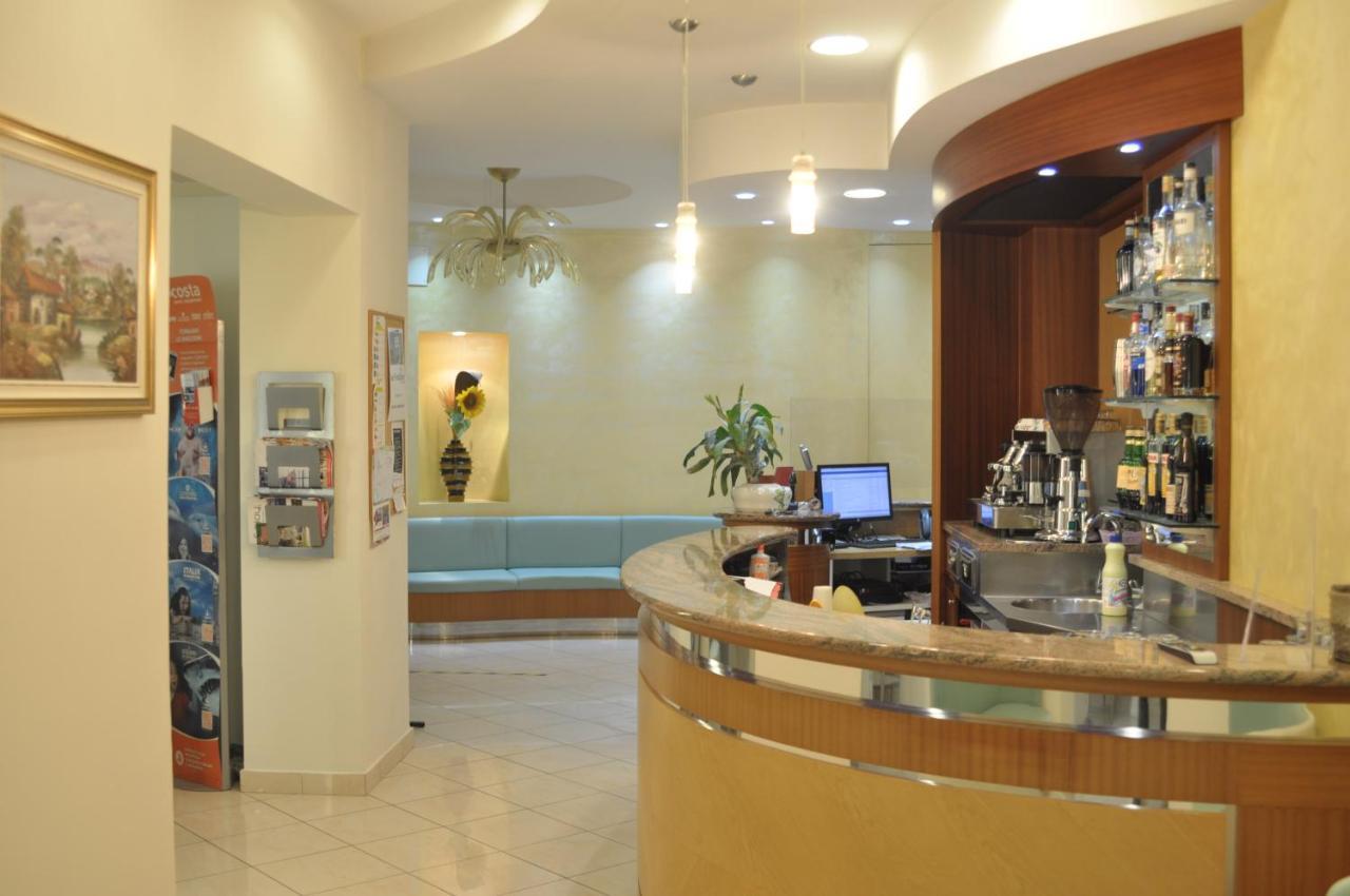 Hotel Adriatic&Beauty Rimini Extérieur photo