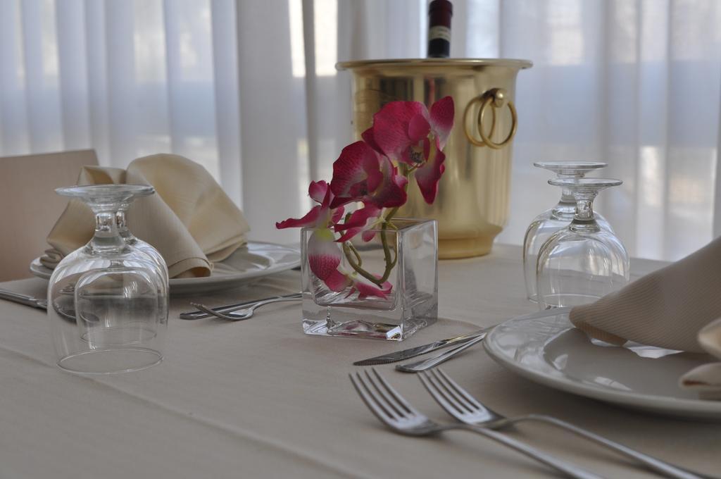 Hotel Adriatic&Beauty Rimini Extérieur photo