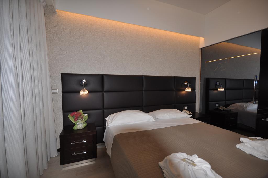 Hotel Adriatic&Beauty Rimini Extérieur photo