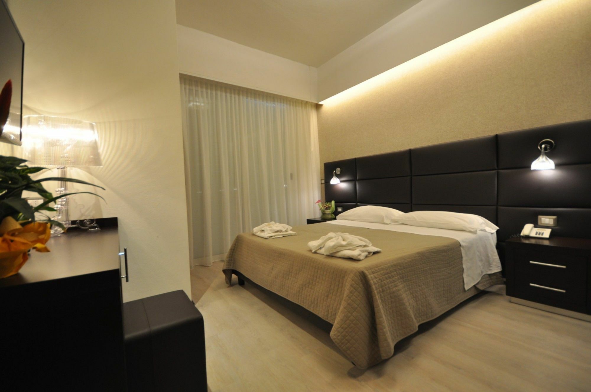 Hotel Adriatic&Beauty Rimini Extérieur photo